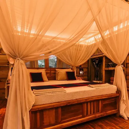 Miseni Retreat Villa Saadani Exterior photo